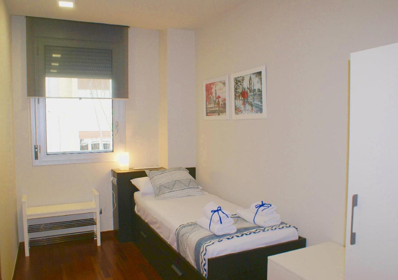 Carmed Homely Apartment By Hlclub Agency Vilanova i la Geltrú Exterior foto